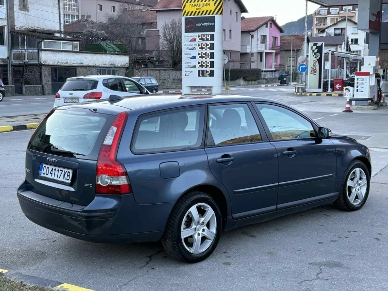 Volvo V50 2.0, снимка 3 - Автомобили и джипове - 53258808