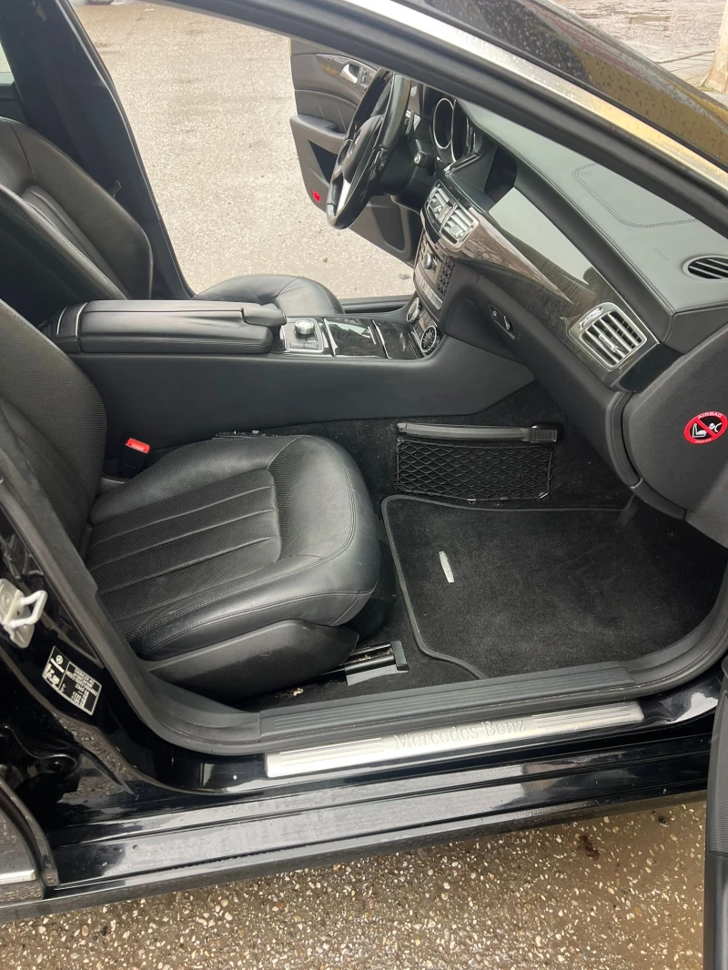 Mercedes-Benz CLS 350 4x4 FULL, снимка 10 - Автомобили и джипове - 53302821