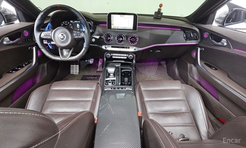 Kia Stinger, снимка 7 - Автомобили и джипове - 53349538