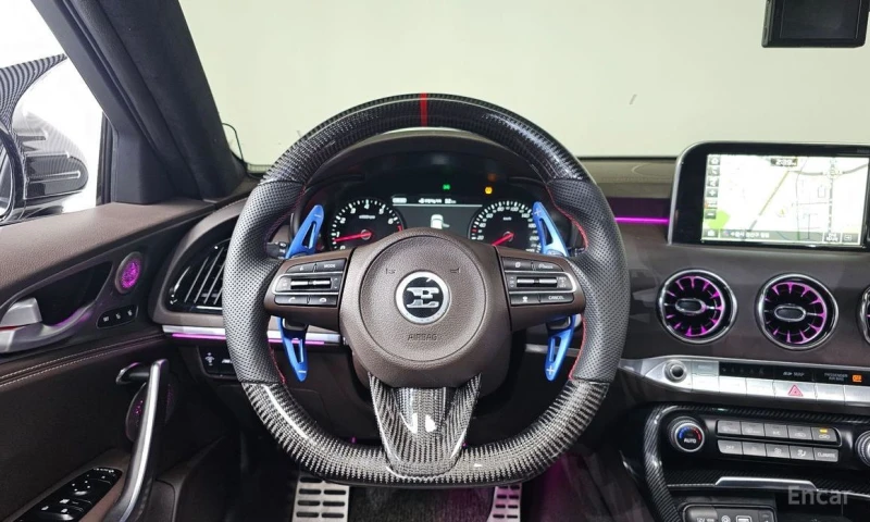 Kia Stinger, снимка 13 - Автомобили и джипове - 53349538