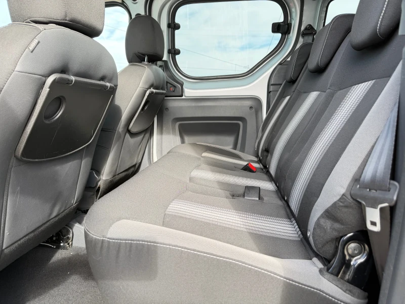 Dacia Dokker Stepway, navi, camera, euro6, 2018, снимка 12 - Автомобили и джипове - 53388802