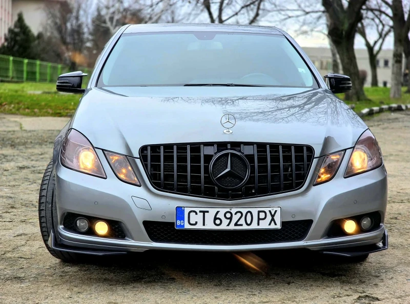 Mercedes-Benz E 220 2.2, снимка 4 - Автомобили и джипове - 53498031