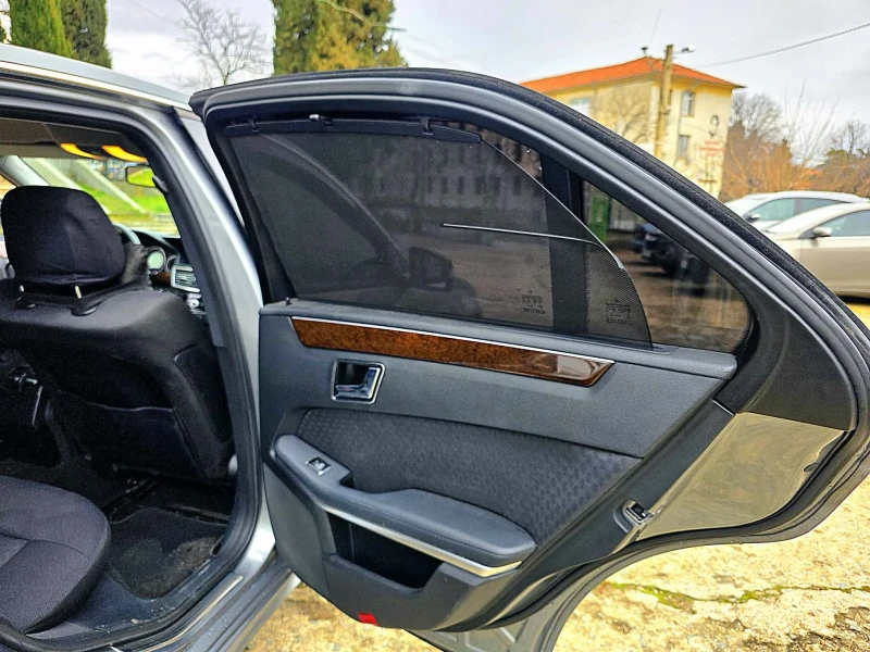 Mercedes-Benz E 220 2.2, снимка 7 - Автомобили и джипове - 53498031