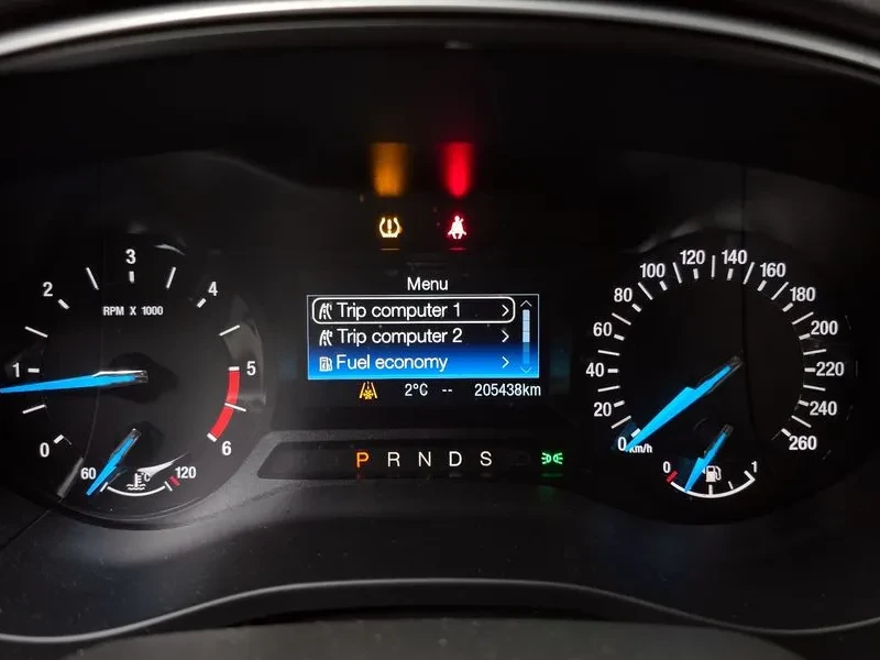 Ford Mondeo 2.0 ТDCI, снимка 8 - Автомобили и джипове - 53723162