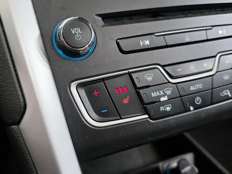 Ford Mondeo 2.0 ТDCI, снимка 15 - Автомобили и джипове - 53723162