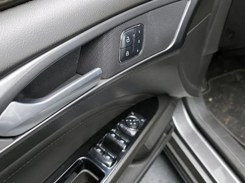 Ford Mondeo 2.0 ТDCI, снимка 16 - Автомобили и джипове - 53723162