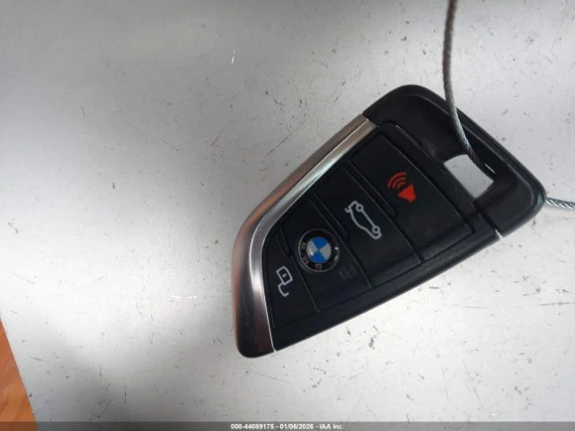 BMW i4 Gran Coupe eDrive35, снимка 16 - Автомобили и джипове - 53766234