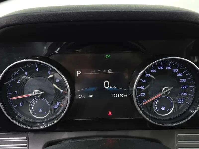 Hyundai Grandeur, снимка 8 - Автомобили и джипове - 56688033