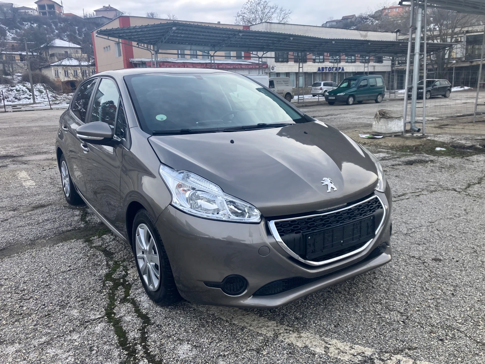 Peugeot 208 1.4-HDI-68kc | Mobile.bg � ����������� 13
