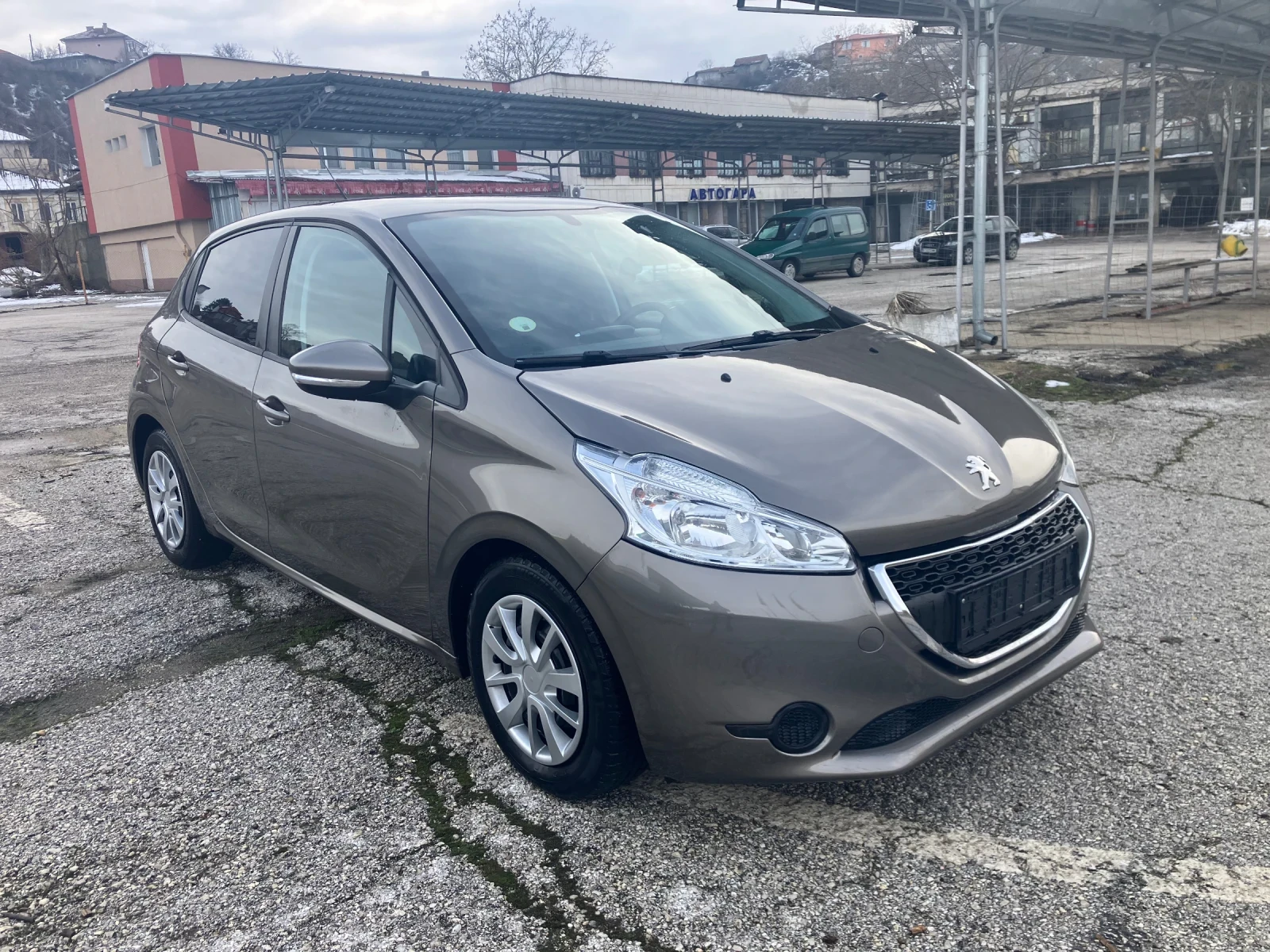 Peugeot 208 1.4-HDI-68kc | Mobile.bg � ����������� 3