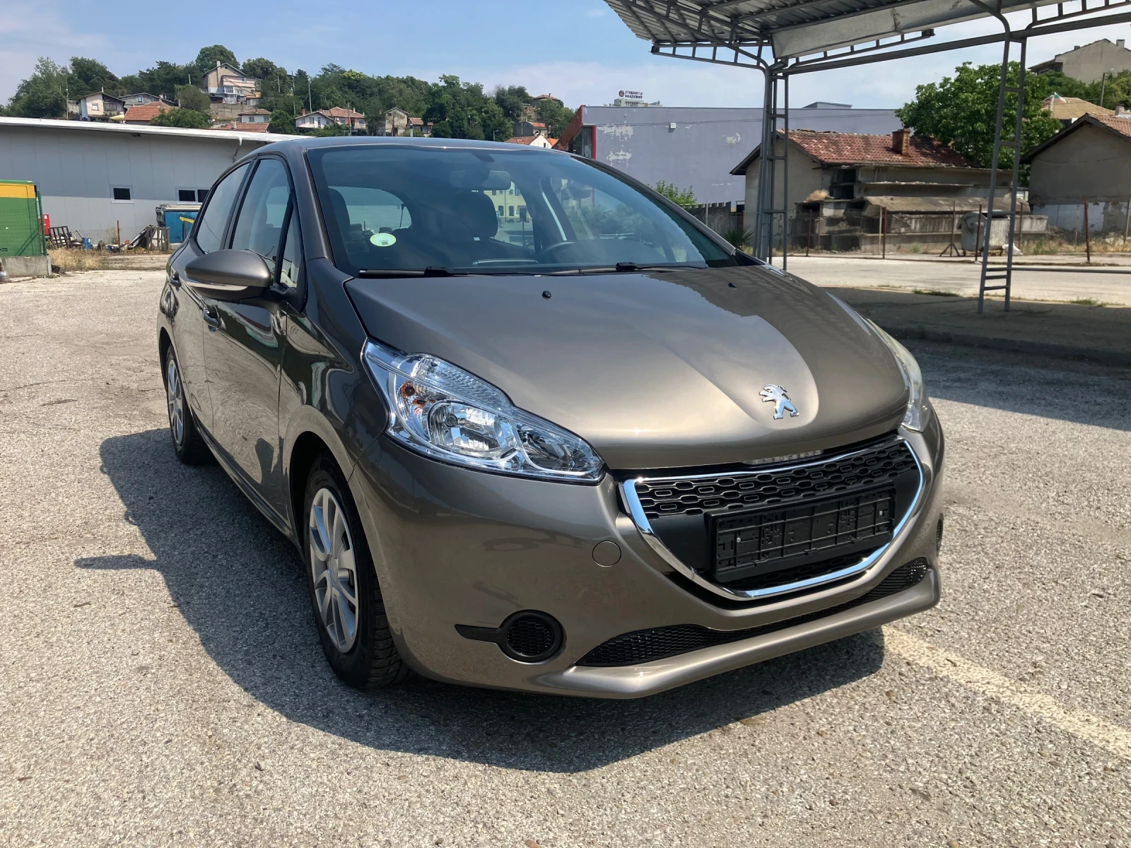 Peugeot 208 1.4-HDI-68kc - изображение 3