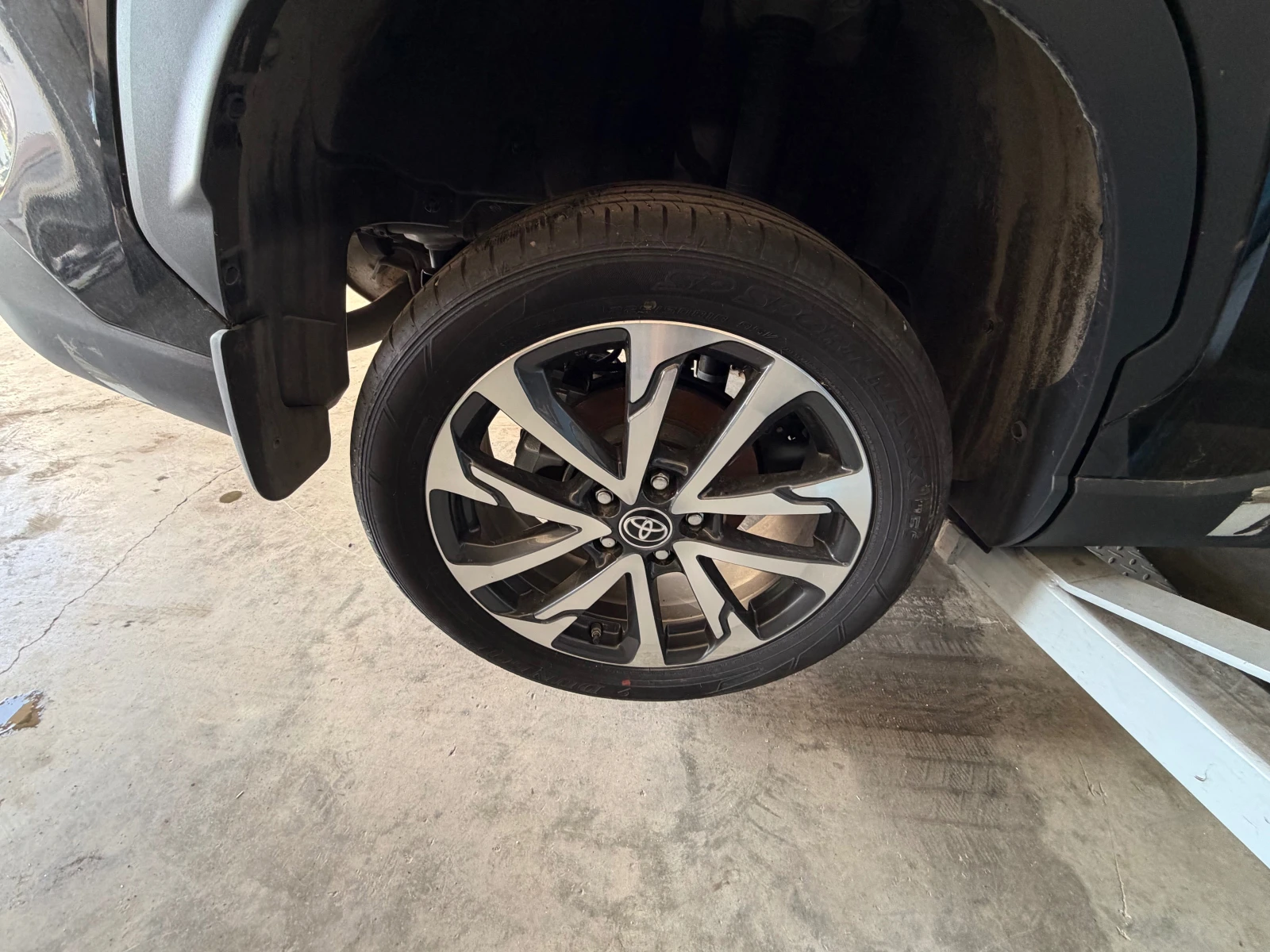 Toyota Corolla Cross 2.0 -Хибрид-2 Броя - изображение 6