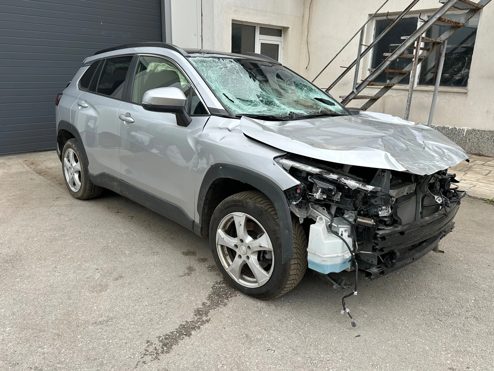 Toyota Corolla Cross 2.0 -Хибрид | Mobile.bg — изображение 1