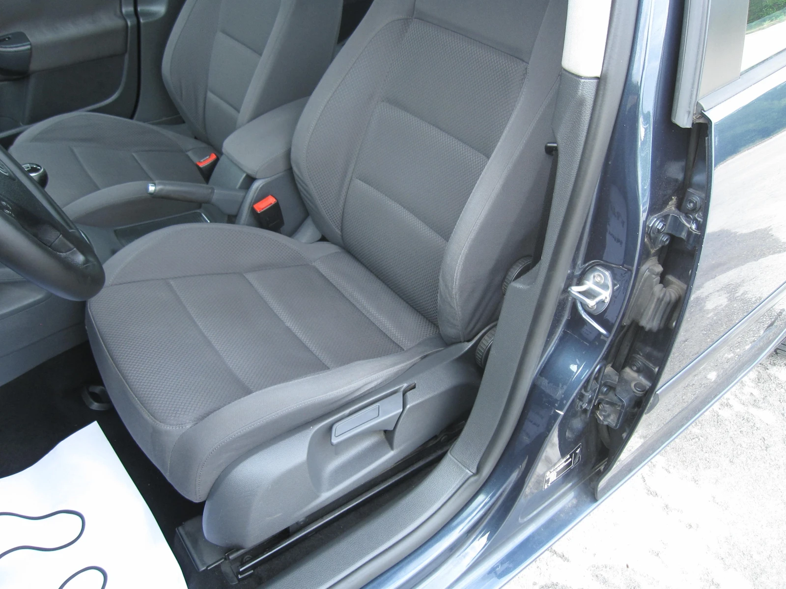 VW Golf 2, 0 - изображение 9