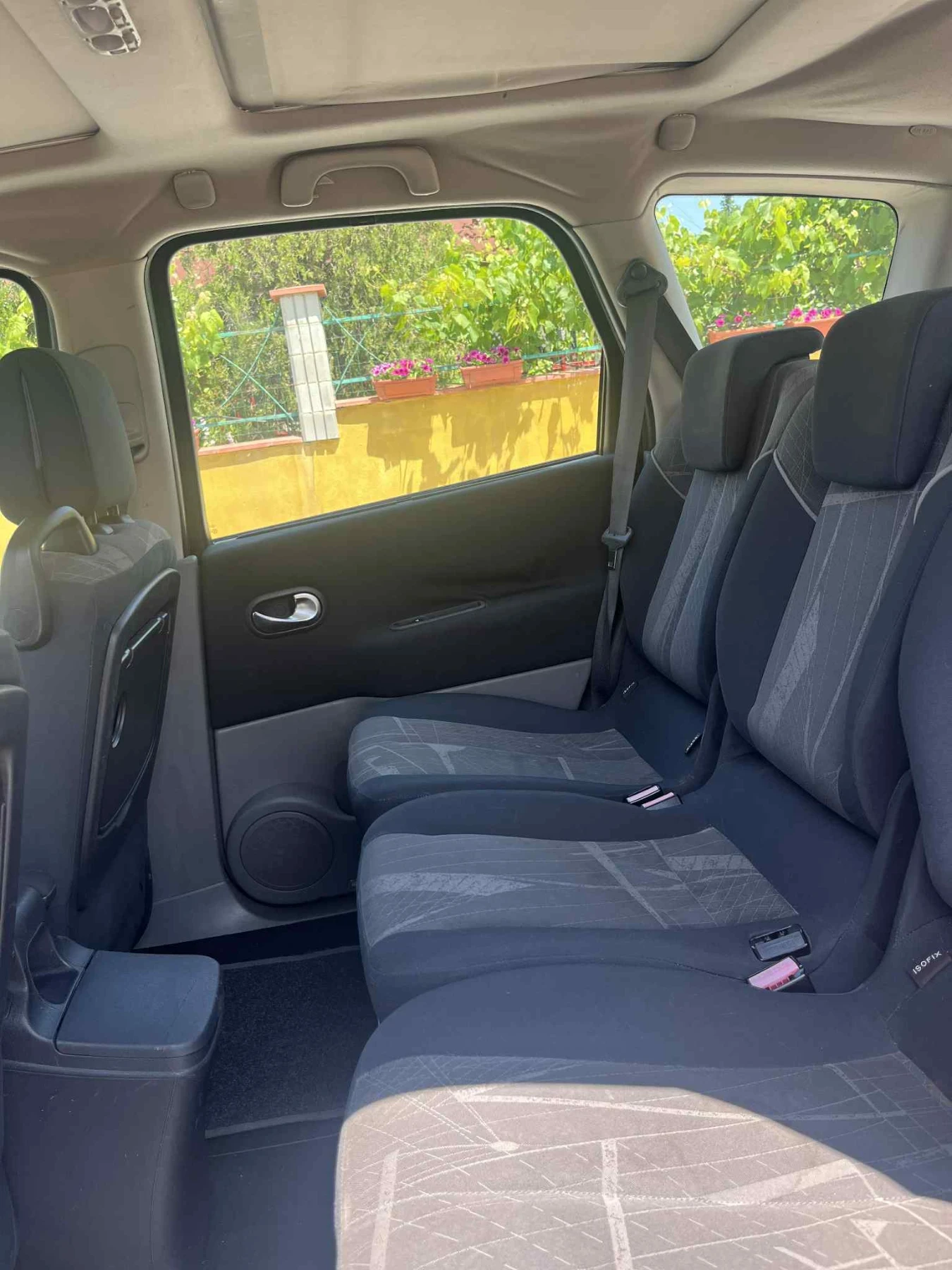 Renault Scenic Renault Grand Scenic II 2.0/16V газ/бензин - изображение 10