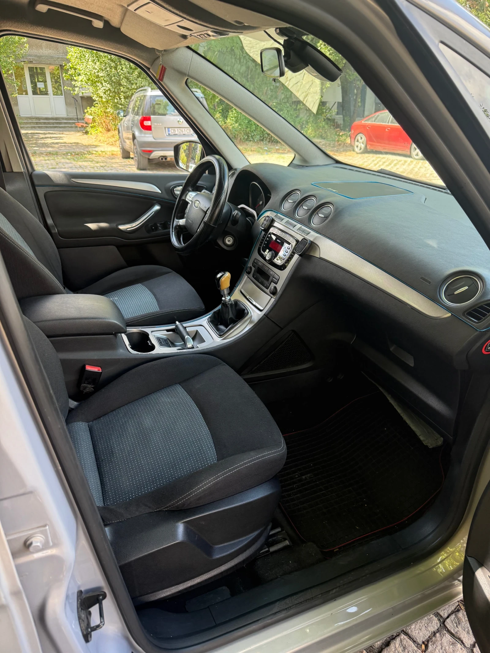 Ford Galaxy 2.0 - изображение 8