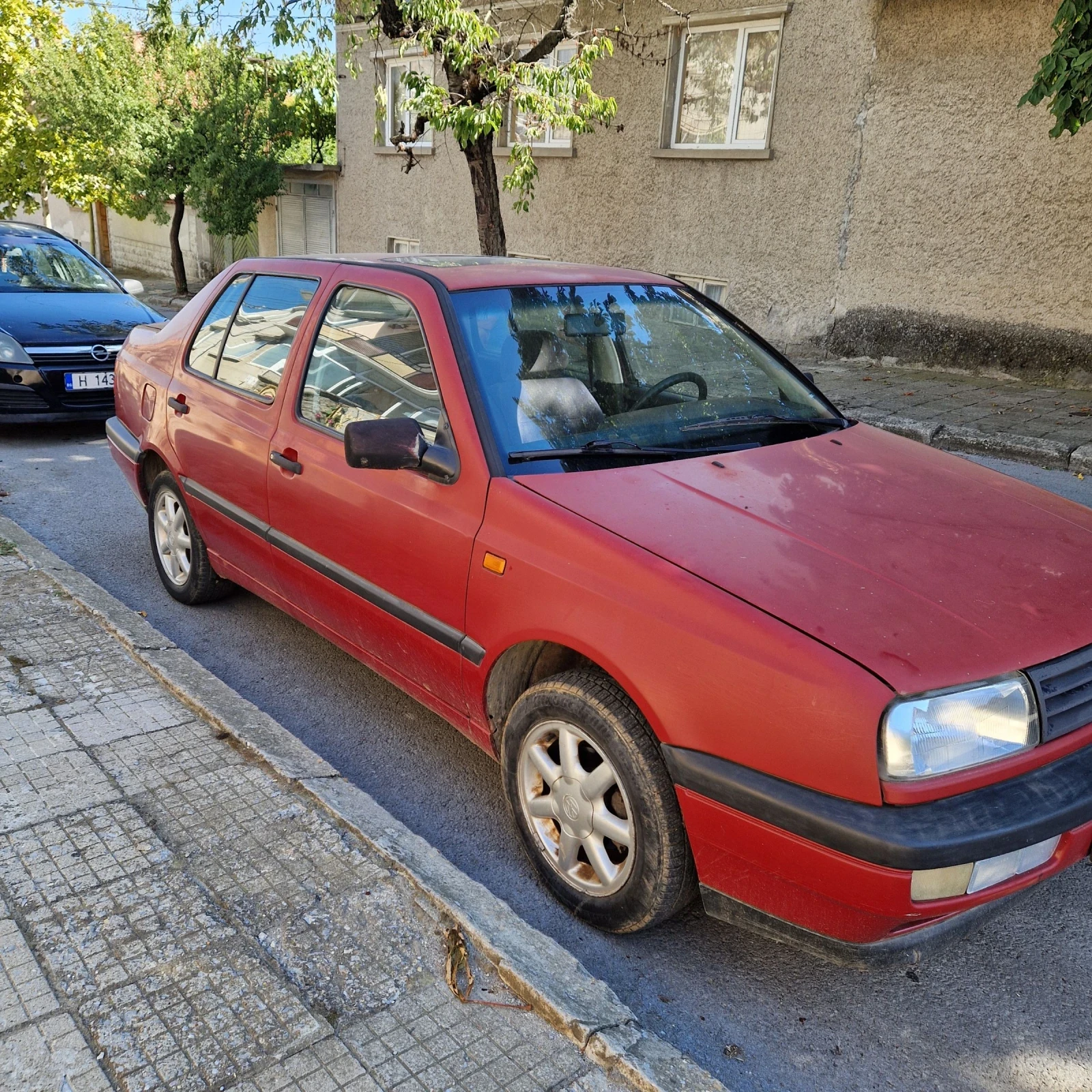 VW Vento 1.8 | Mobile.bg — изображение 1
