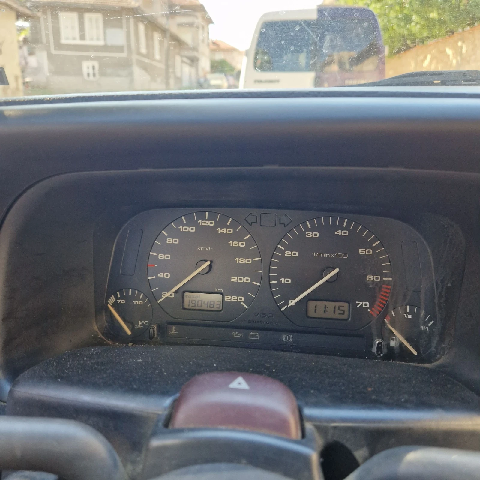 VW Vento 1.8 | Mobile.bg — изображение 13