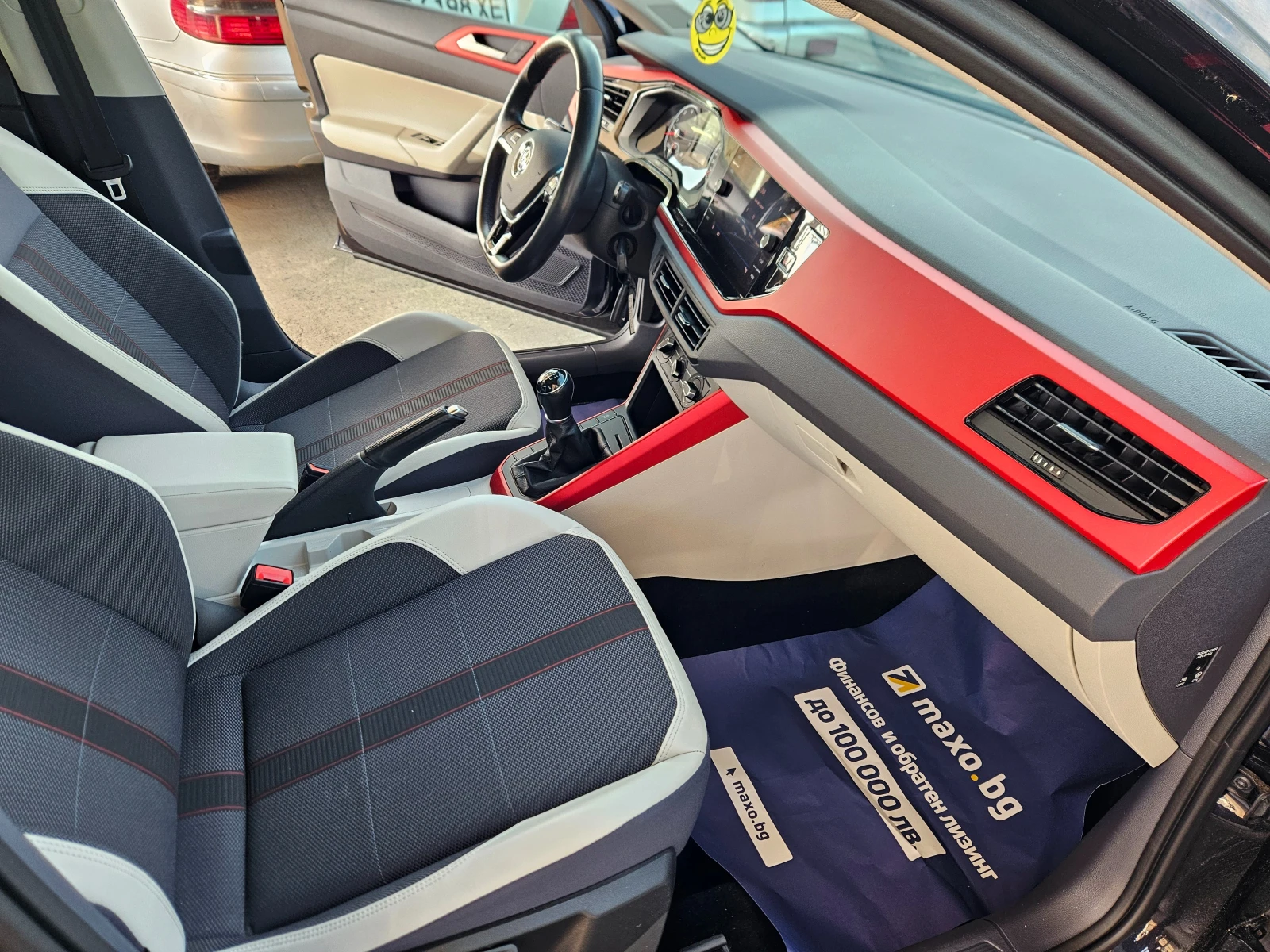 VW Polo 100% оригинални километри - изображение 7