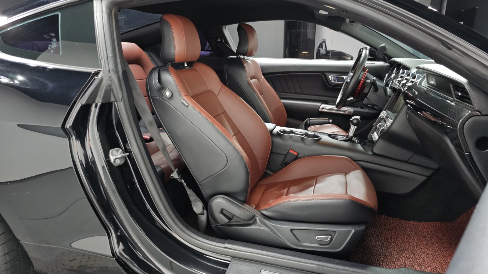 Ford Mustang GT 5.0 | Mobile.bg   10