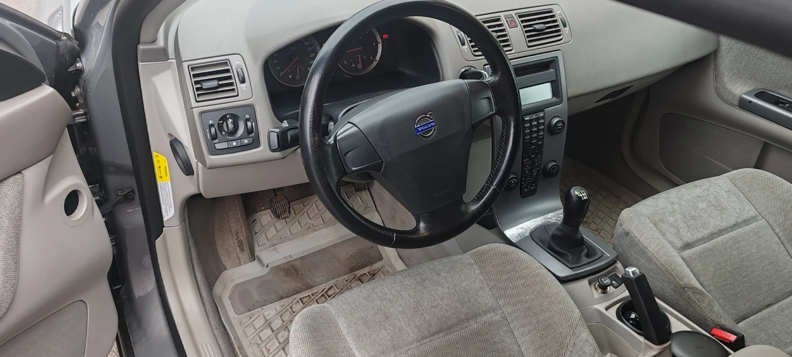 Volvo V50 2.0 136hp - изображение 8