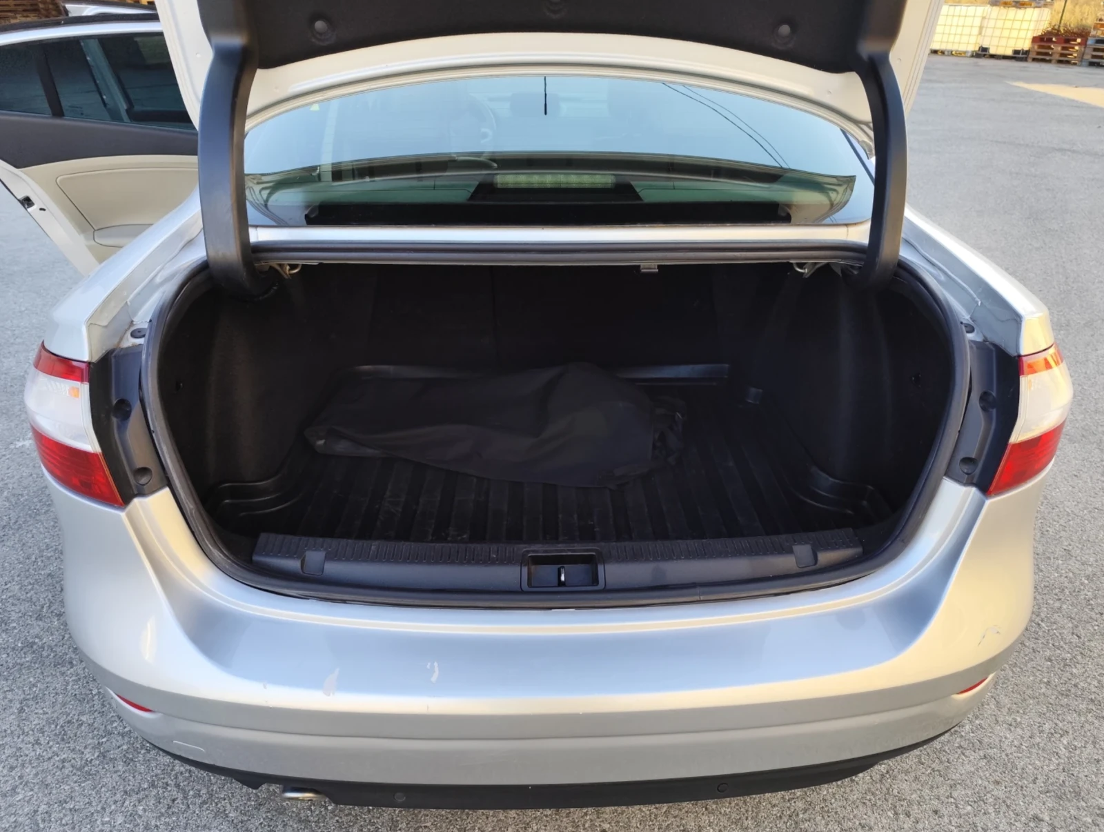 Renault Fluence 1.5 DCI EDC | Mobile.bg � ����������� 12