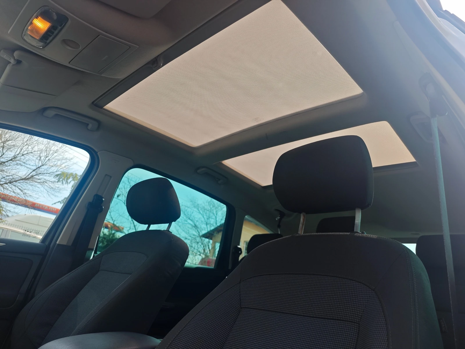 Ford S-Max 2.5i-Turbo/Panorama/6+ 1/CH, снимка 10 - Автомобили и джипове - 53760127