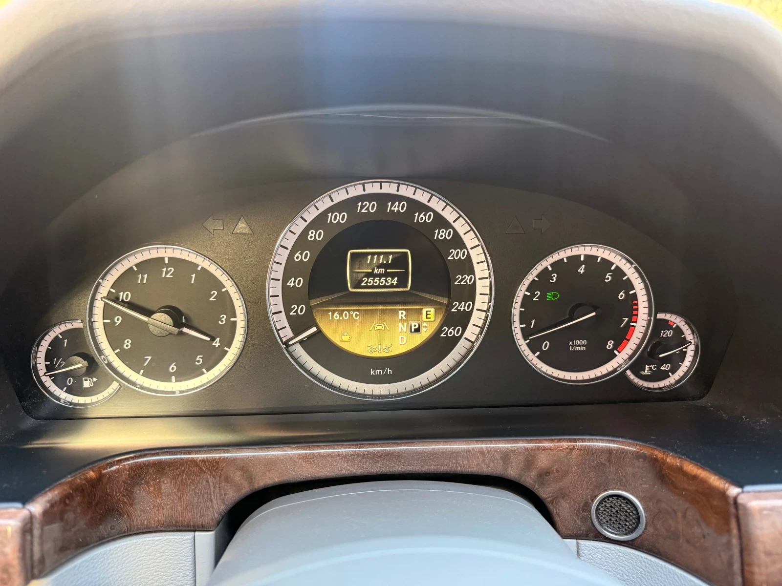 Mercedes-Benz E 300 4MATIC, AIRMATIC, ервопейска!, снимка 13 - Автомобили и джипове - 53829034