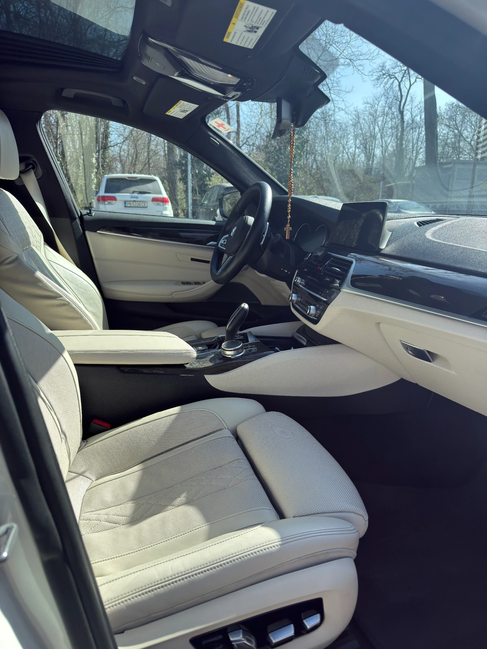 BMW 540 i, снимка 12 - Автомобили и джипове - 54397623