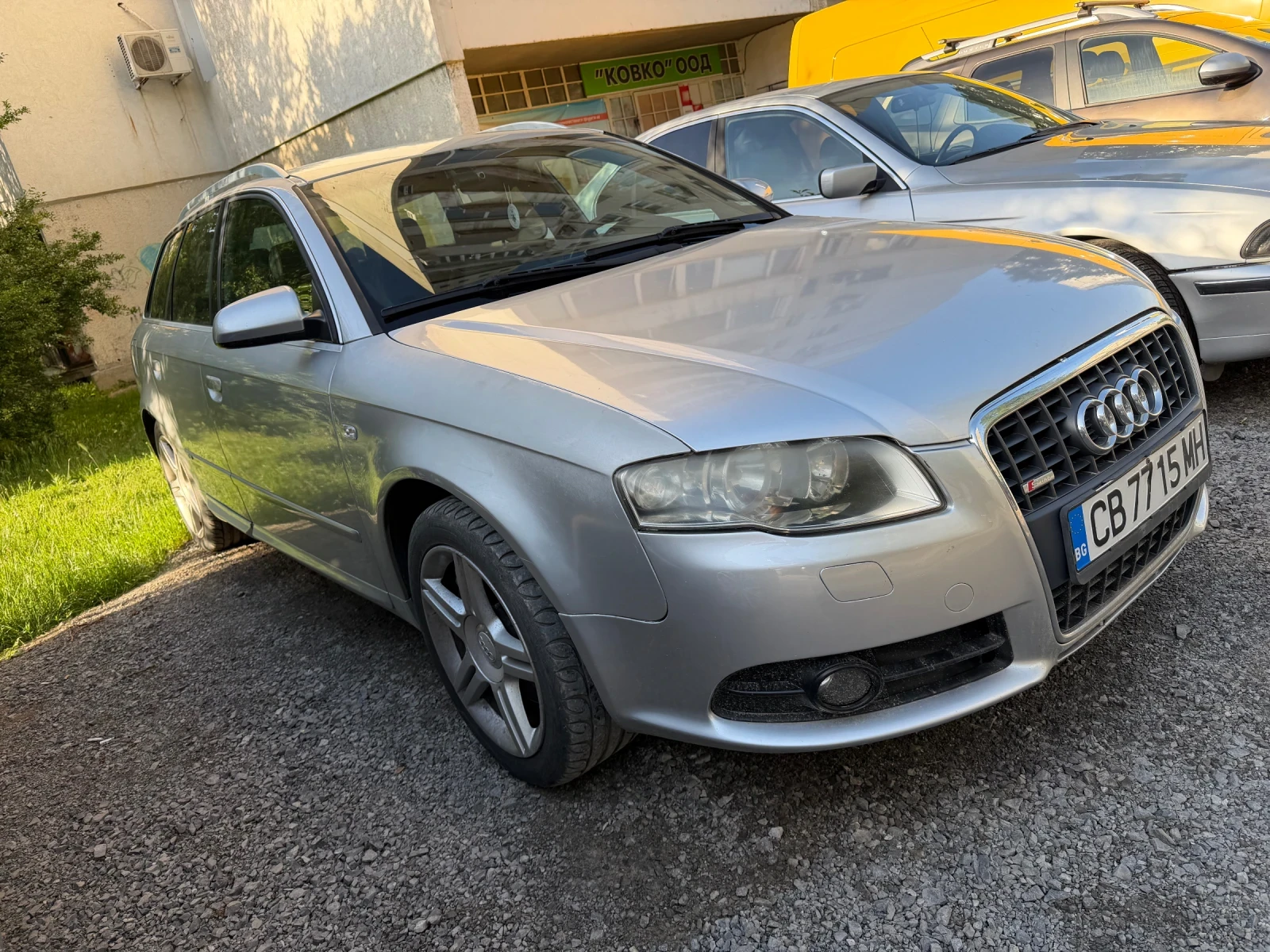 Audi A4, снимка 3 - Автомобили и джипове - 54670962