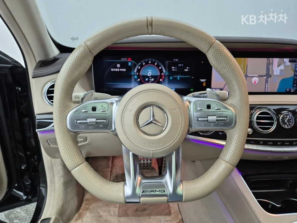 Mercedes-Benz S 63 AMG 4MATIC* Автокредит* , снимка 8 - Автомобили и джипове - 54714263