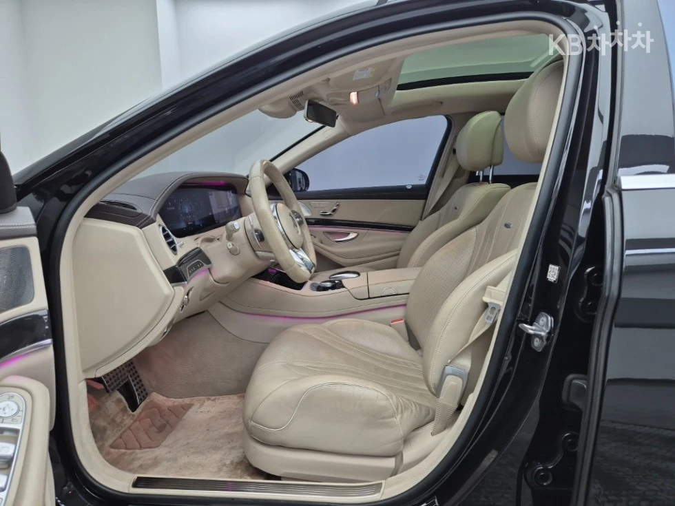 Mercedes-Benz S 63 AMG 4MATIC* Автокредит* , снимка 11 - Автомобили и джипове - 54714263