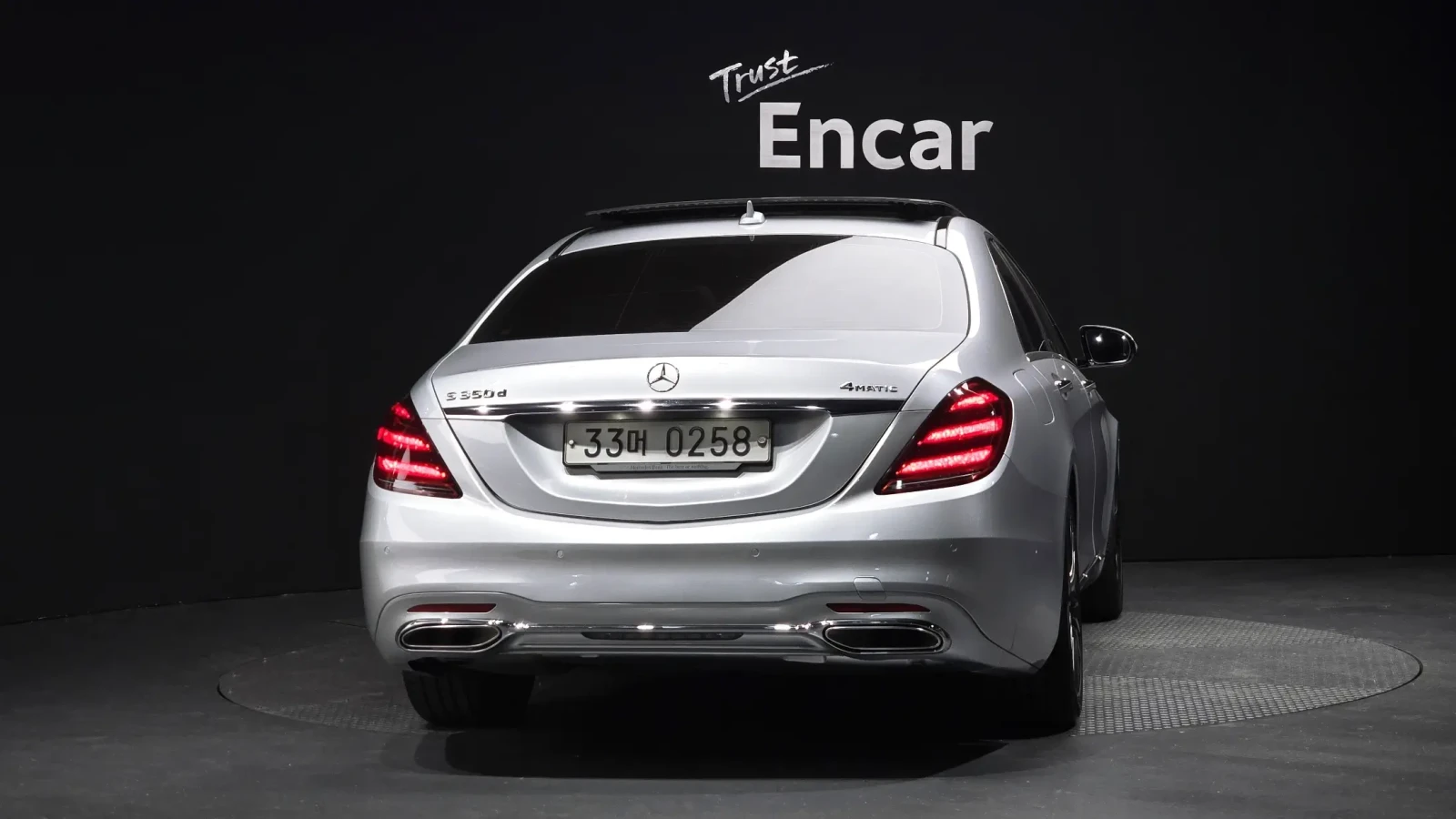 Mercedes-Benz S 350 4MATIC AMG PKG| BURMESTER| DISTRONIC| 360| ОБДУХ, снимка 5 - Автомобили и джипове - 54779036