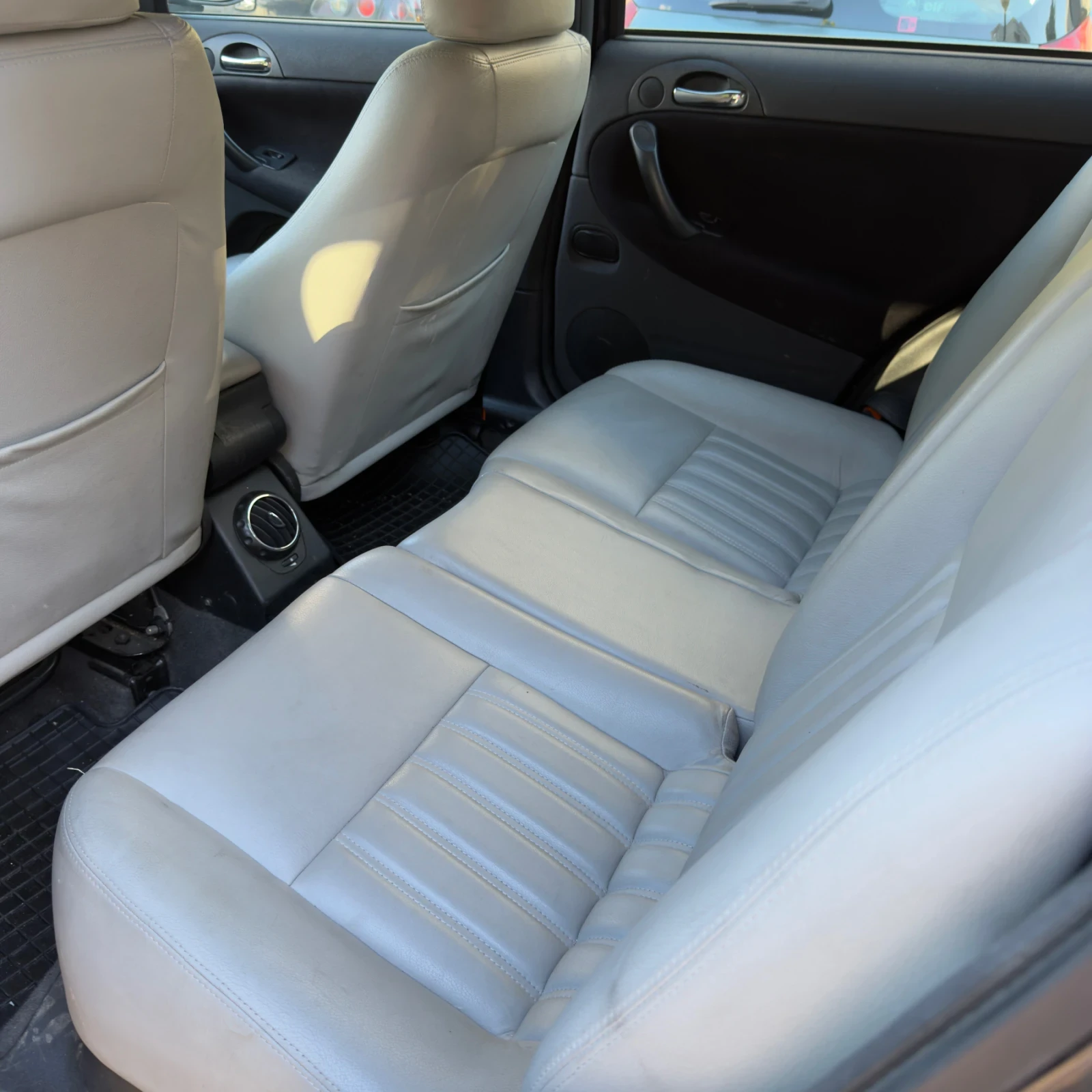Alfa Romeo 147 1.9 , снимка 6 - Автомобили и джипове - 55729174