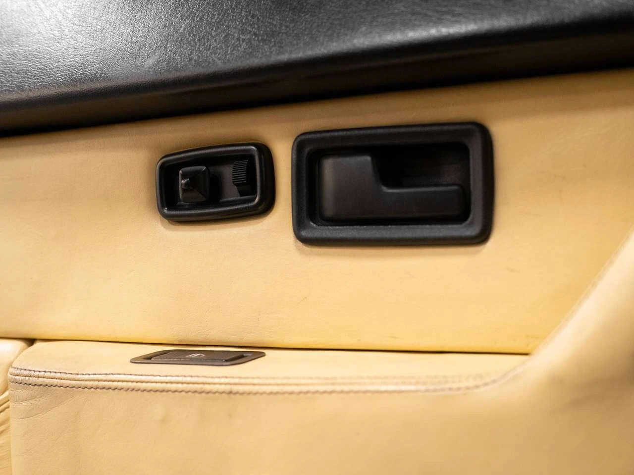 Ferrari Mondial 8 * MANUAL* | ������*  | Mobile.bg � ����������� 14