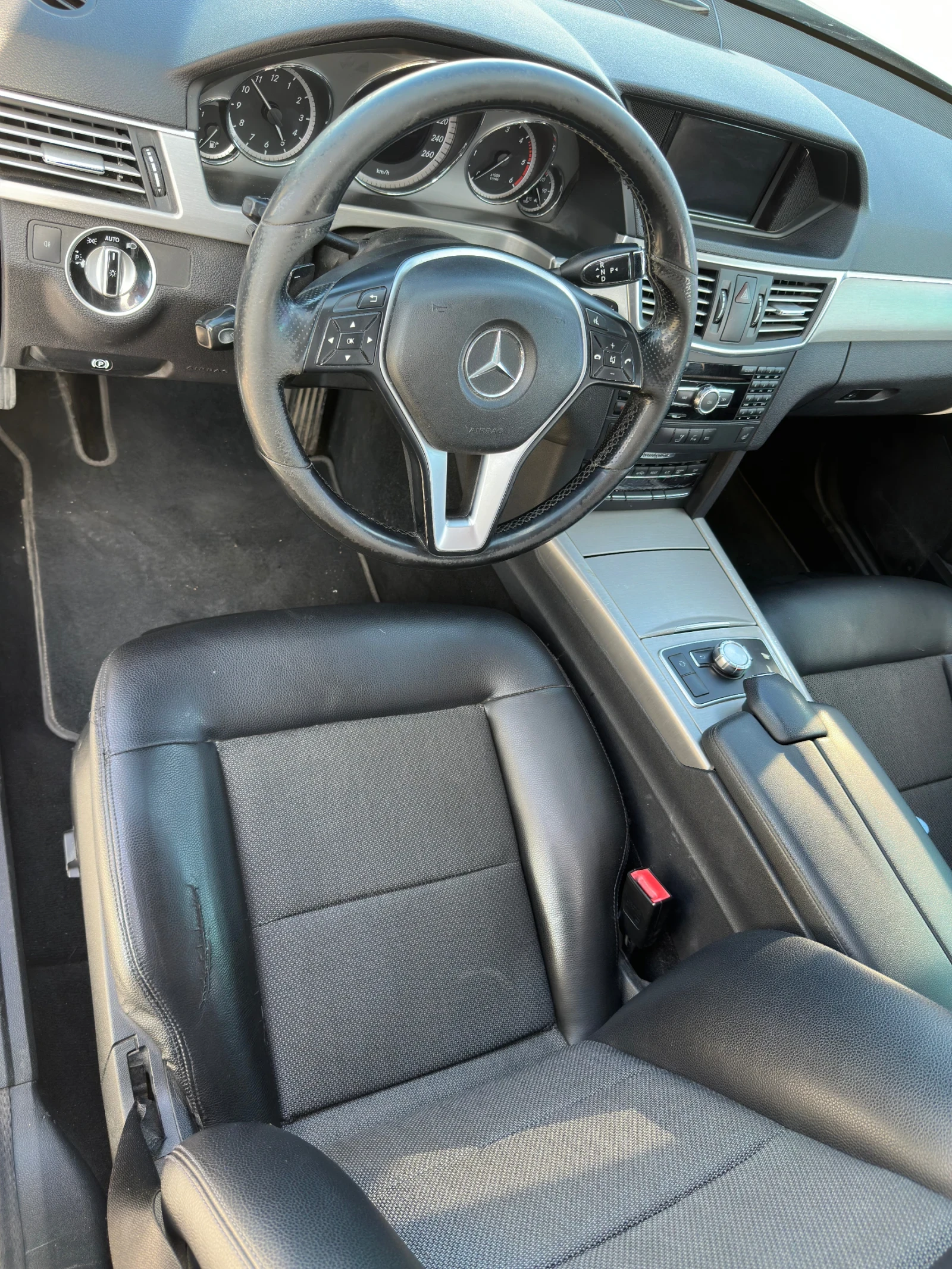 Mercedes-Benz E 350, снимка 8 - Автомобили и джипове - 56728477