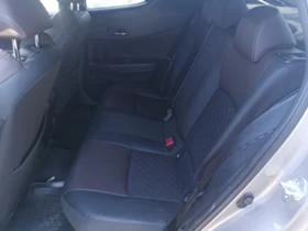 Toyota C-HR 1.8 hybrid, снимка 10