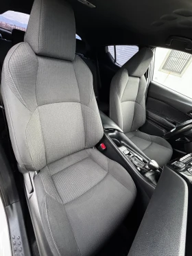 Toyota C-HR 1.8* HYBRID* 129 000 KM* 1 СОБСТВЕНИК* РЕГИСТРИРАН, снимка 12