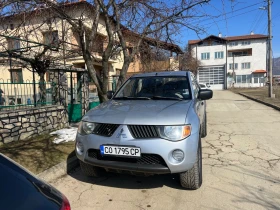 Mitsubishi L200 Обслужен , снимка 1