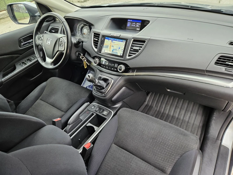 Honda Cr-v 2.0i-VTEC 4x4 Facelift Навигация/Камера ЕВРО 6, снимка 14 - Автомобили и джипове - 52489633