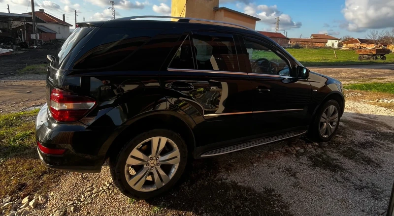 Mercedes-Benz ML 350, снимка 6 - Автомобили и джипове - 52696240