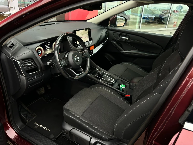 Nissan Qashqai 1.3 DDT N-Connecta A/T, снимка 4 - Автомобили и джипове - 52706036