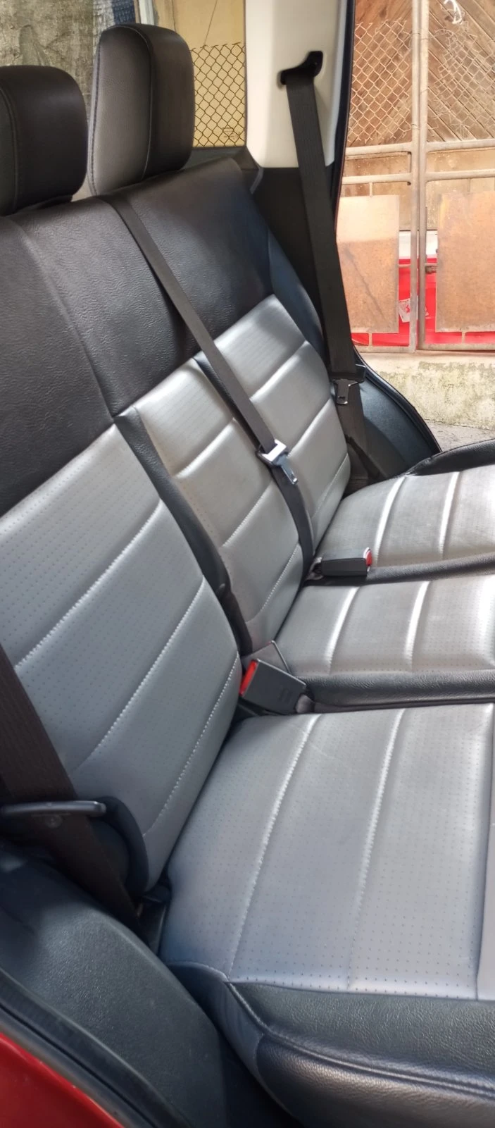 Dodge Nitro 2.8Д, снимка 12 - Автомобили и джипове - 53919111