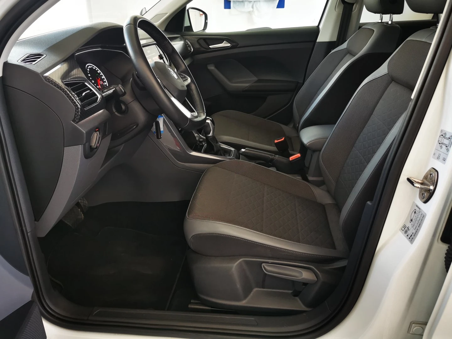 VW T-Cross Style 1.0 TSI BMT DSG - изображение 5