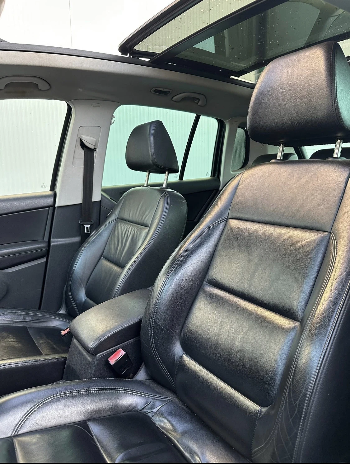 VW Tiguan 2.0TDI 4x4 FULL - изображение 5