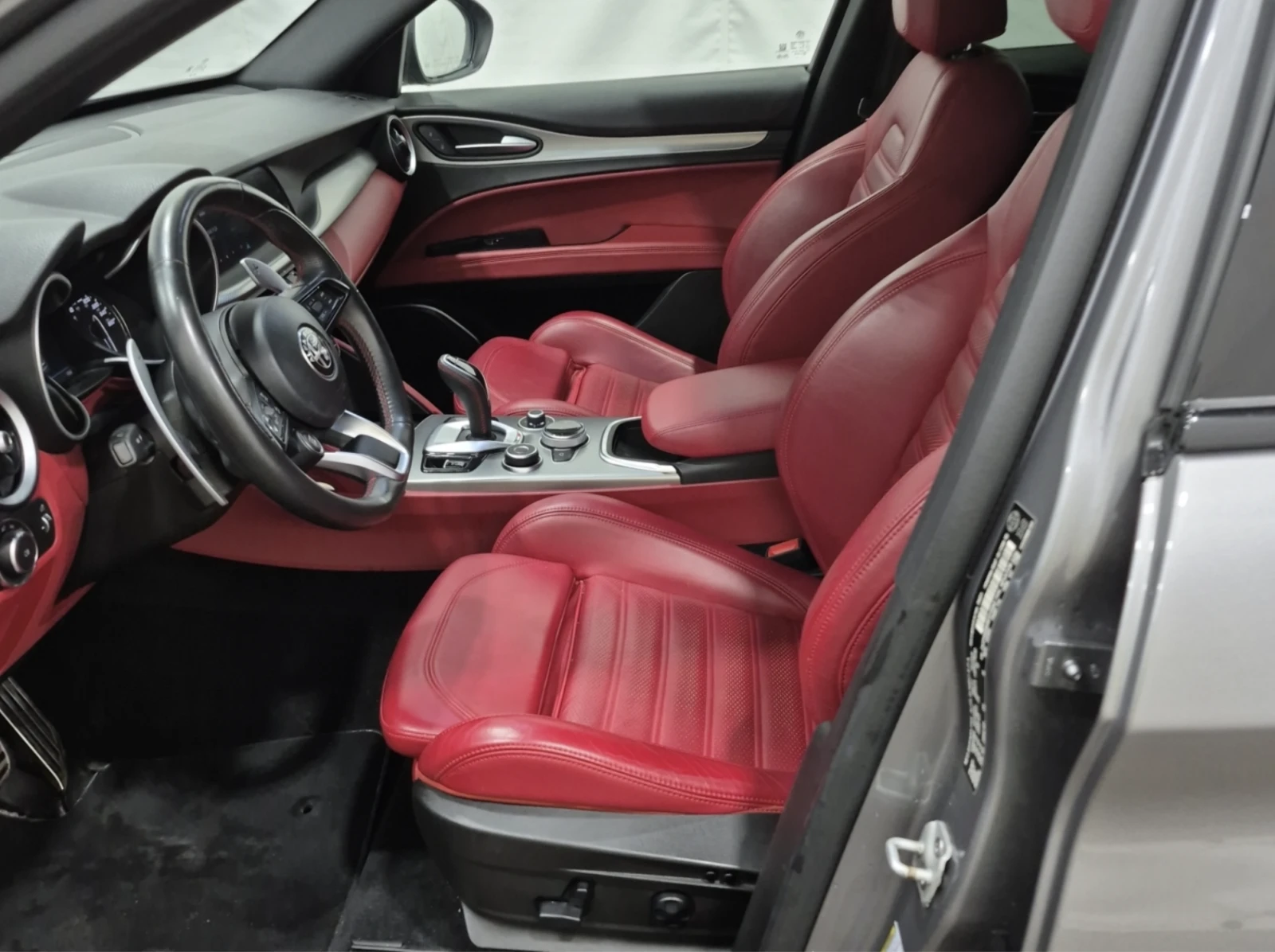 Alfa Romeo Stelvio 2021 Alfa Romeo STELVIO TI SPORT - изображение 7