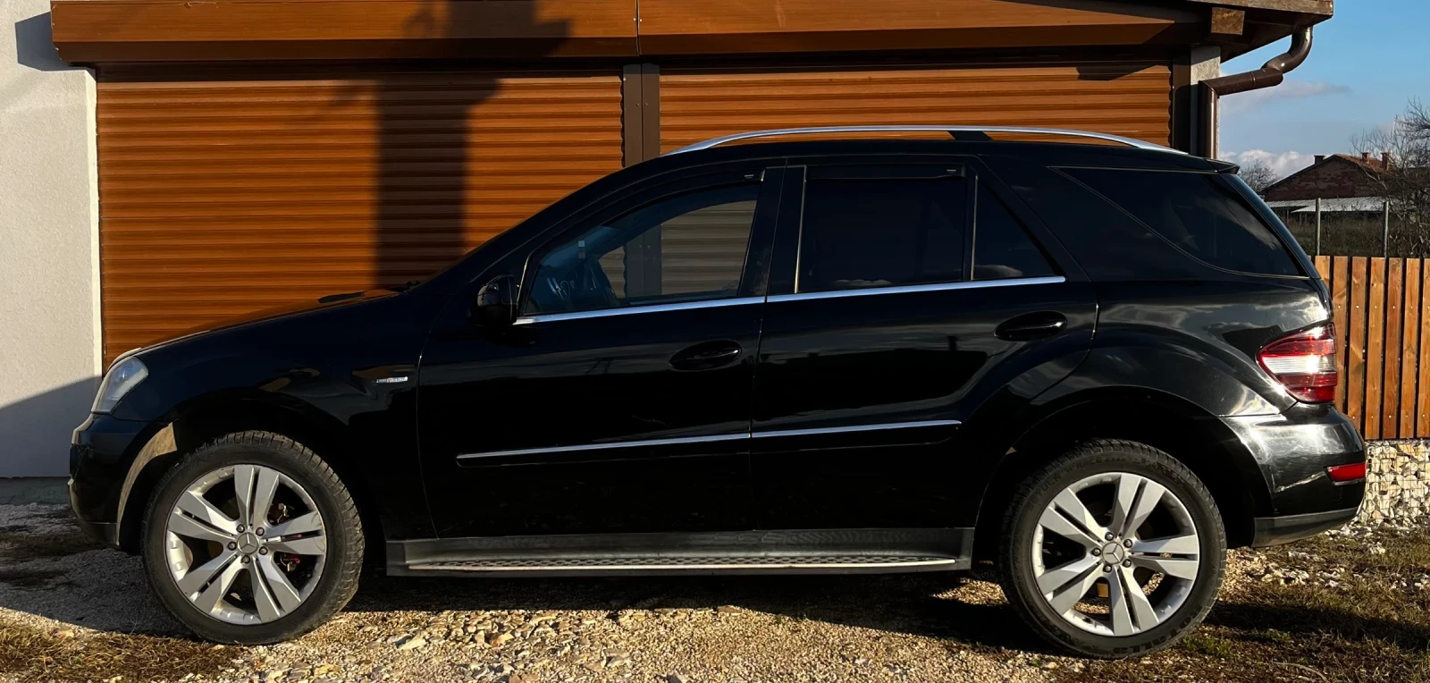 Mercedes-Benz ML 350  - изображение 3