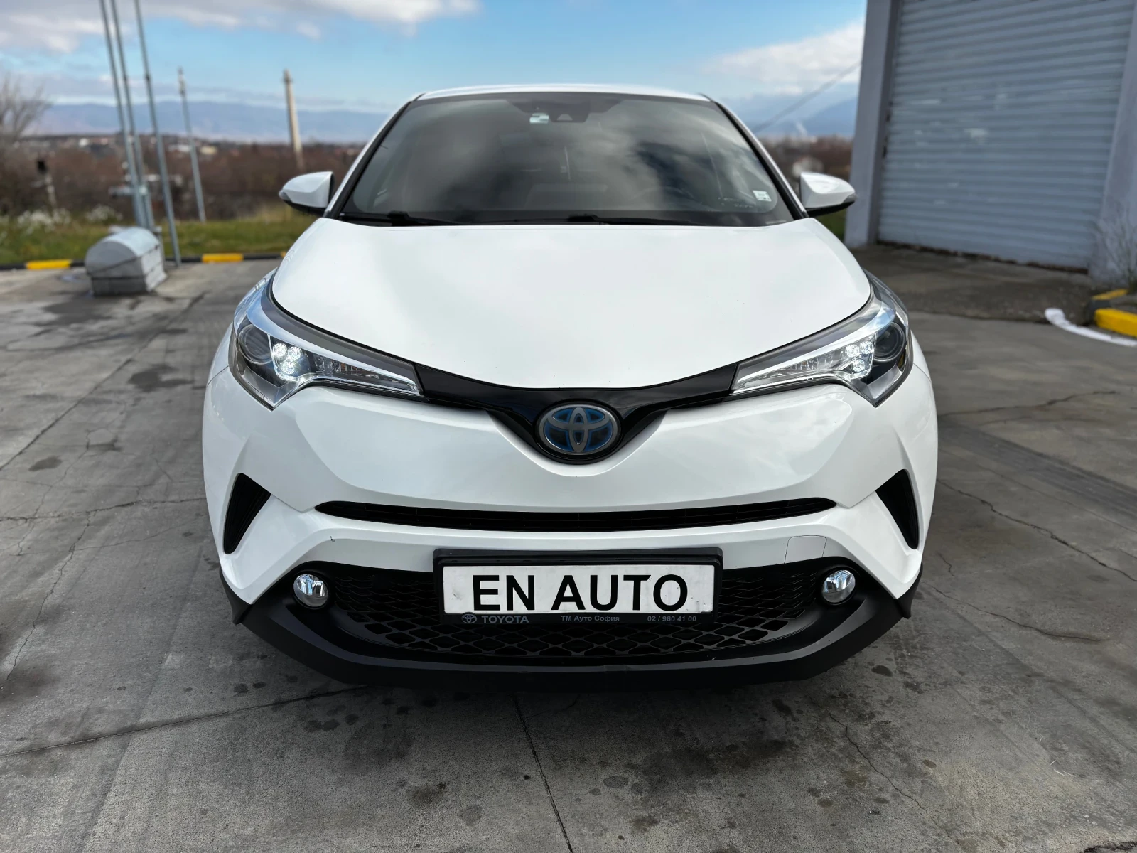 Toyota C-HR 1.8* HYBRID* 129 000 KM* 1 ����������* ����������� | Mobile.bg � ����������� 2
