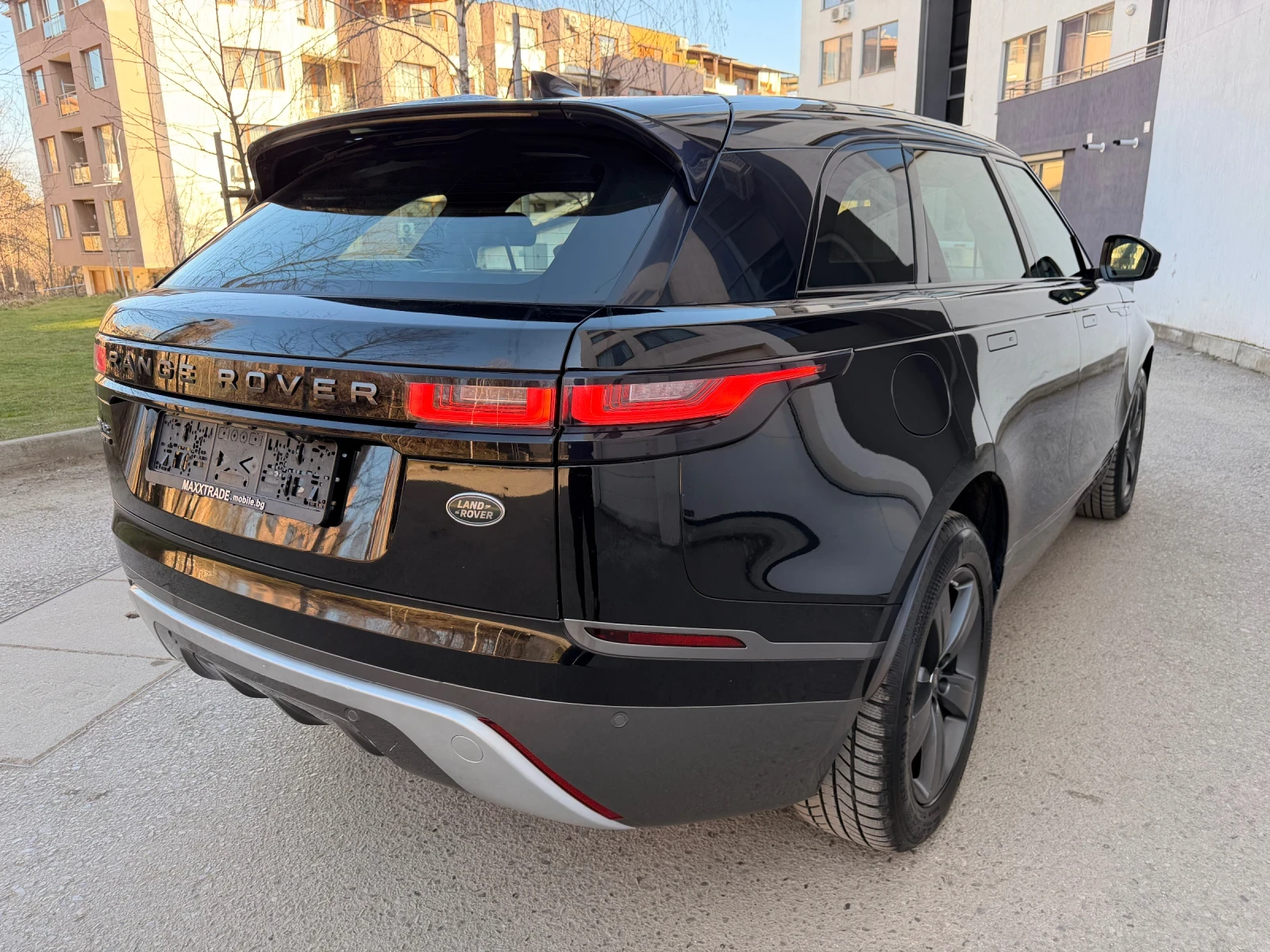 Land Rover Range Rover Velar P240, снимка 7 - Автомобили и джипове - 53858099