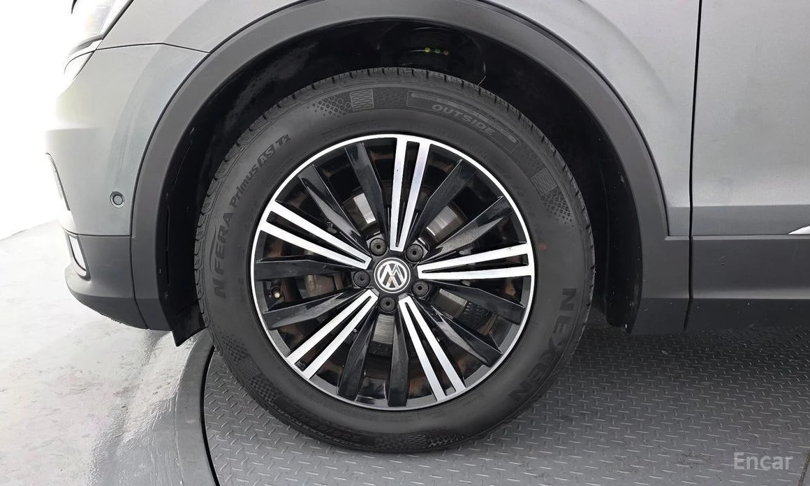 VW Tiguan Allspace, снимка 5 - Автомобили и джипове - 53872484